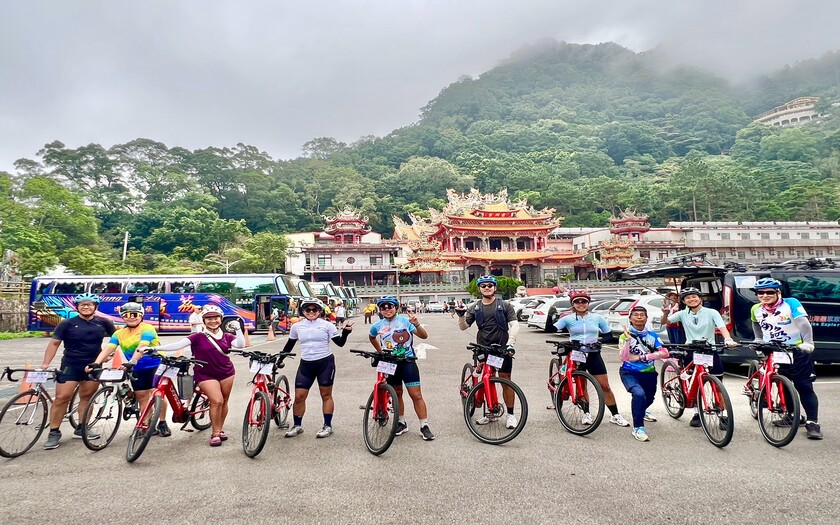 CyclingTaiwan,CyclingAdventure,單車看見台灣,台灣旅遊,biketour,海外車友騎台灣,三日環台騎跡,環小台灣,單車百岳,新竹風情海岸,十七公里海岸線,浪漫台3線,三灣,獅潭,獅潭義民廟,獅潭觀魚步道,獅潭仙草,仙山靈洞宮,蓬萊溪護魚步