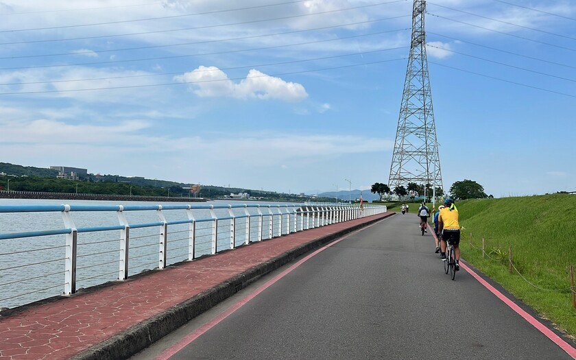 CyclingTaiwan,CyclingAdventure,單車看見台灣,台灣旅遊,biketour,海外車友騎台灣,三日環台騎跡,環小台灣,單車百岳,水濂洞,參山國家風景區,獅頭山,浪漫台3線,臺三線客庄浪漫大道,客庄旅行,三坑自然公園,大溪橋,中庄調整池,鶯歌龍窯橋,大漢溪左岸自行車道,樹林金城武樹,新月景觀橋,香港車友,台灣公路騎行,台灣單車旅行