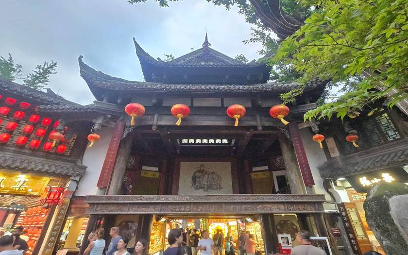 CyclingTaiwan,CyclingAdventure,單車看見台灣,大陸旅遊,biketour,海外車友騎大陸,青海湖高原壯闊藏地人文騎旅,青海湖單車旅行,達玉部落,西寧曹家堡機場,成都天府國際機場,成都旅行,武侯祠,錦里老街,巴蜀文化,成都美食,醪糟湯圓,三大炮,葉兒粑,蛋烘糕,藏地人文 #團隊同行,單車旅遊,用單車看見世界