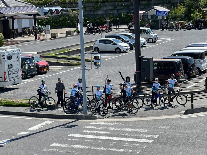 山海戀單車車友騎行環四國路途中。
