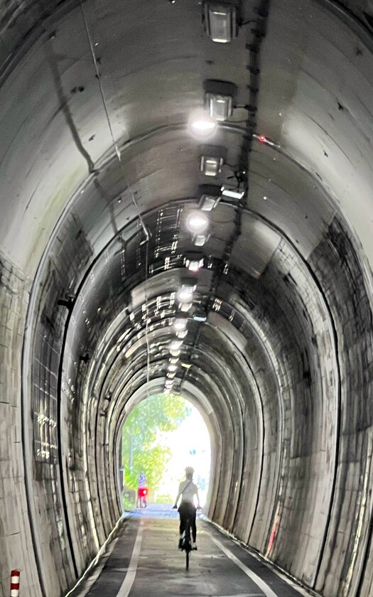 山海戀車友D6騎行東洋町經室戶岬至高知路途中。