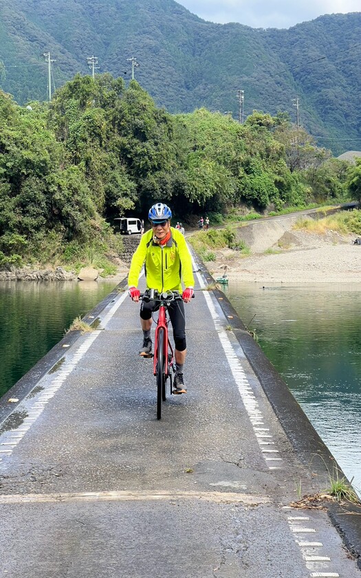 山海戀車友D8騎行高知騎往四萬十市知路途中。