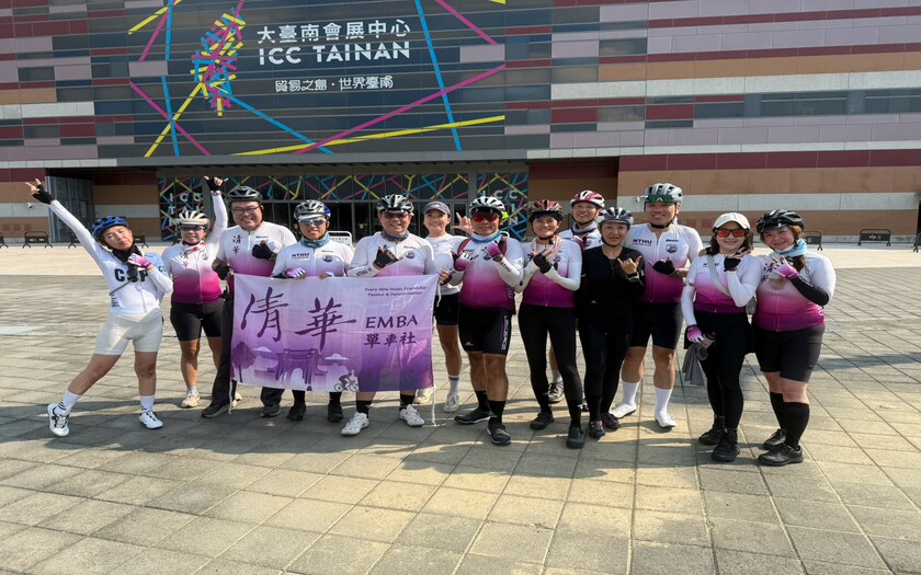 山海戀車友清大陪騎團D2騎行環島路途中。