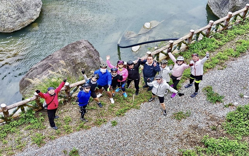 運動與健康,單車騎行,單車旅行,新加坡車友,專案訂製行程,海外車友騎台灣,花東山海大地藝術踩風,山海戀單車,單車看見台灣,山海戀車友故事