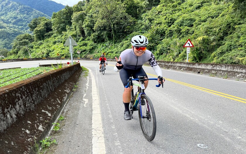 運動與健康,單車騎行,單車旅行,台灣車友,專案訂製行程,山海戀單車,單車看見台灣,山海戀車友故事,退休人生